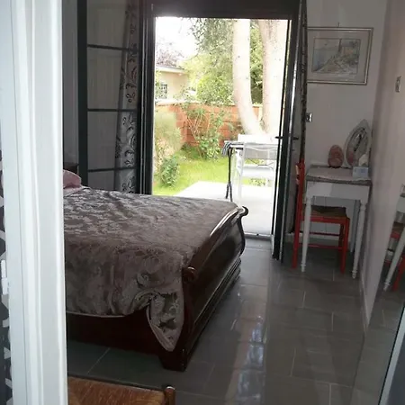 Privatunterkunft Toulouse Metropole Ouest Privee De Luxe - Sdb Wc Privee Terrasse Piscine Aqua Bike